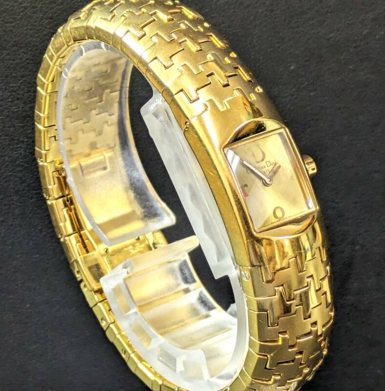 ★ 【美品・動作品】 クリスチャンディオール D96-150 クォーツ 腕時計 ブレス レディース ゴールド Christian Dior