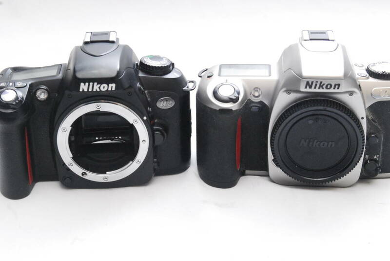 Nikon U ボディ2個　（訳アリ品）05-10-03
