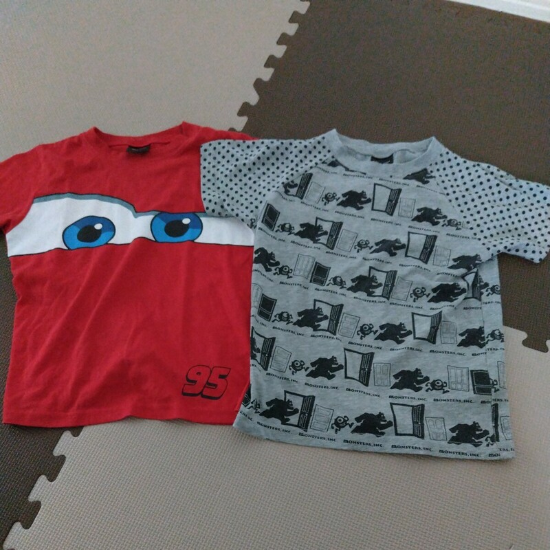 半袖Tシャツ 男の子 キッズ 子供服　カーズ　モンスターズインク　2枚セット　記名なし　130サイズ