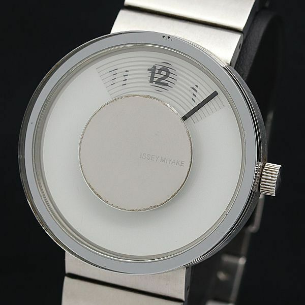 1円 セイコー QZ イッセイミヤケ VJ20-0060 ホワイト文字盤 メンズ 腕時計 YUM 2000000 5NBG2