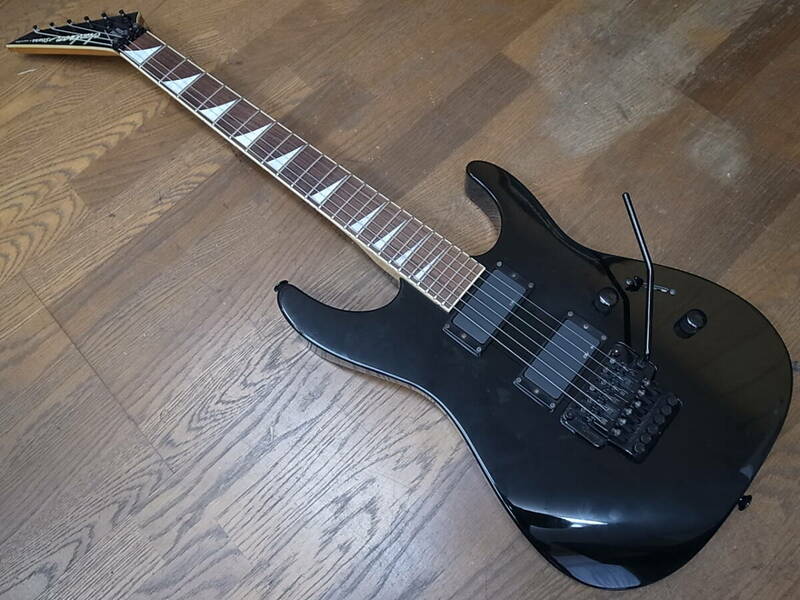 Jackson Stars ADK-01ジャクソン・スターズDinkyディンキーシェイプEMG-HZ 日本製Made in Japan黒ブラックBlack