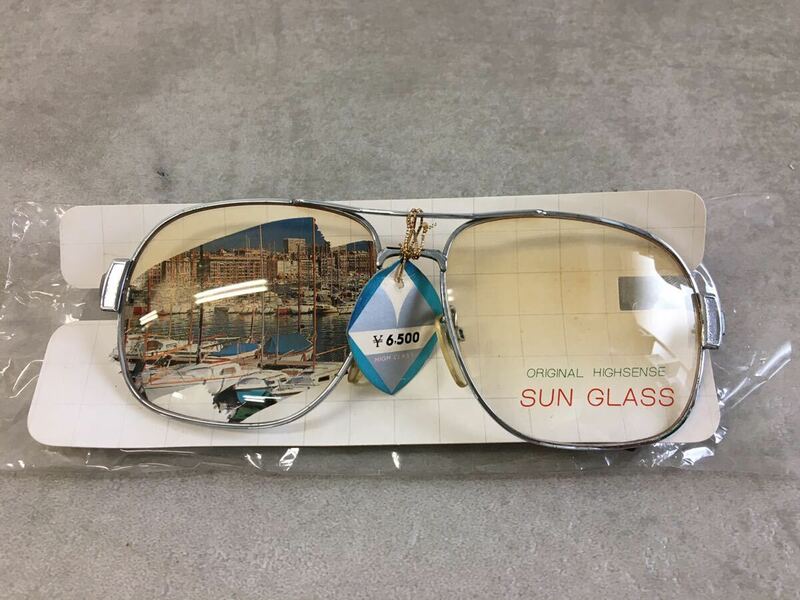 m0552-65★未使用　SUN GLASS サングラス NO-106
