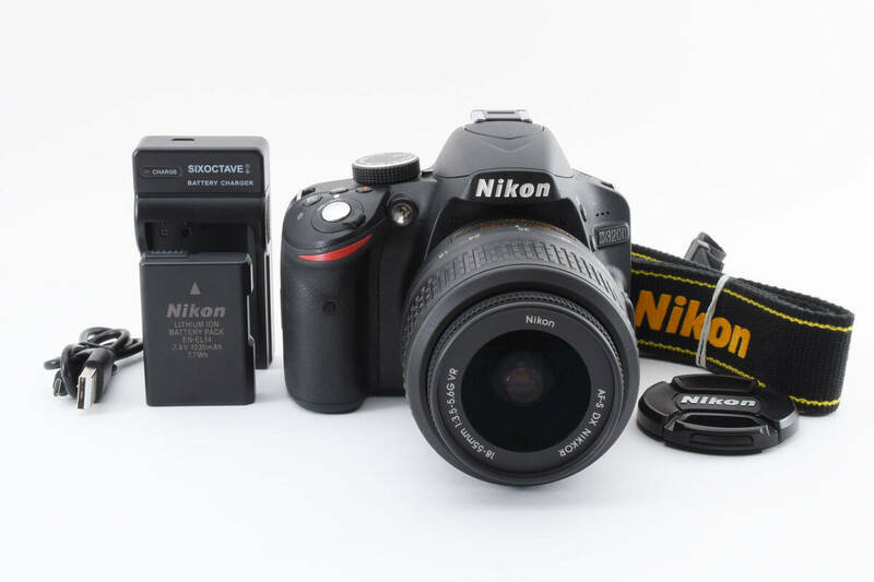 ■ 少ないショット数3716回・美品 ■ ニコン Nikon D3200 18-55 VR レンズキット　A56S16S2DK C544