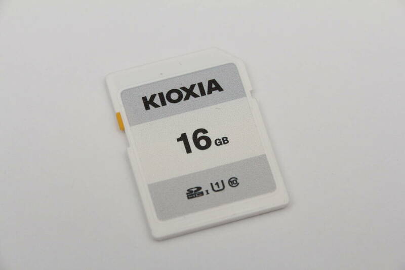 16GB SDHCカード　KIOXIA class10