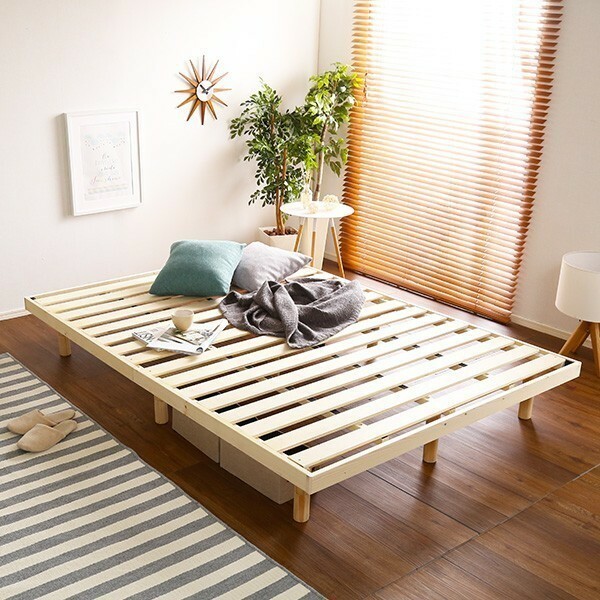 パイン材高さ3段階調整脚付きすのこベッド ダブル 脚付きすのこベッド　ダブル　パイン材ベッド　木製