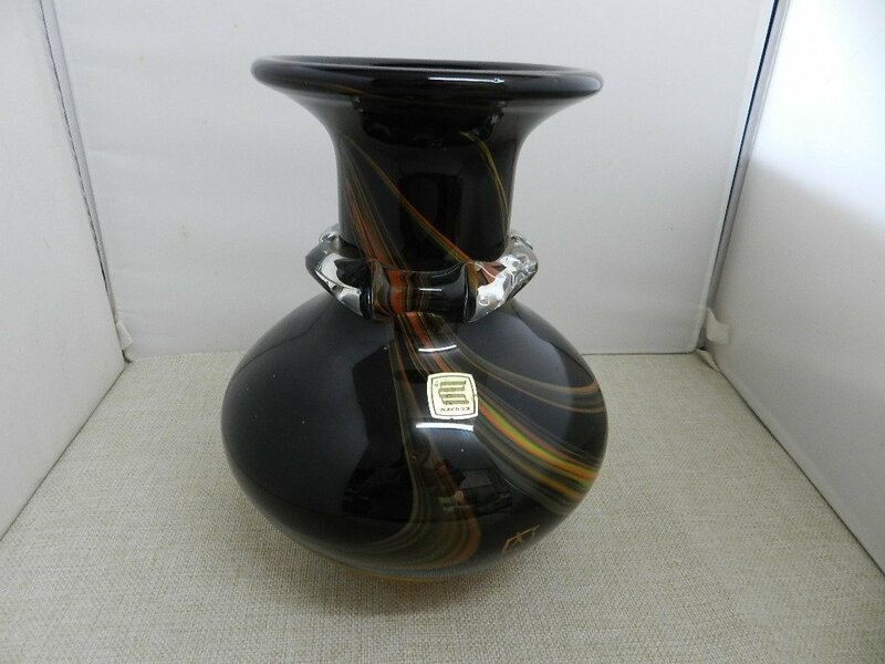 カメイガラス　マーブルがきれいな花瓶　黒　訳あり　昭和レトロ　　フラワーベース　花器