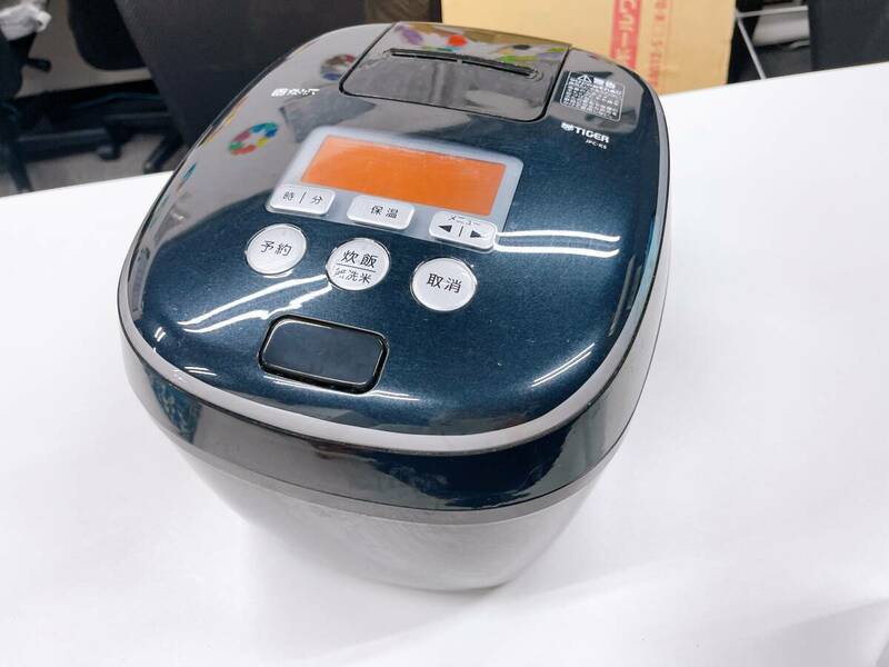 JPC-KS18 K タイガー TIGER 圧力IH炊飯ジャー 炊飯器 (一升炊き)　2017年製 通電確認済み 動作品（ス128）