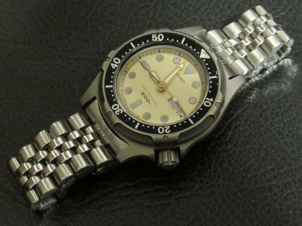 セイコー プロフェッショナル ダイバー PROFESSIONAL 200m 7C43-6A00 1986年11月製 クォーツ 時計 ヴィンテージ オールド アンティーク