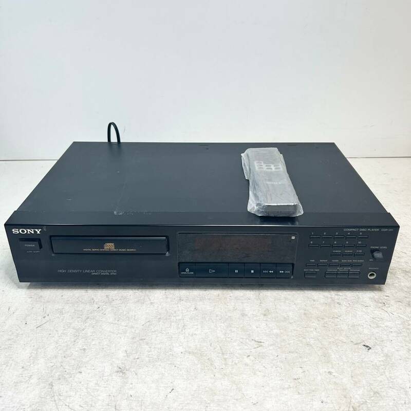 E17▲SONY ソニー CDデッキ CDP-311 CDプレーヤー リモコン付き 通電 CD回転 確認済み レトロ 音響機器 現状品 当時物