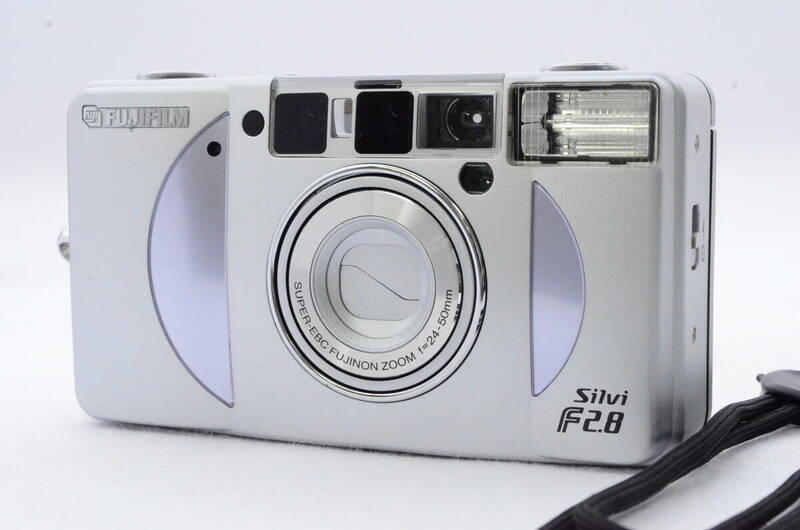 Fujifilm フジフィルム Silvi F2.8 シルヴィ コンパクトフィルムカメラ ボディ 24-50mm レンズ