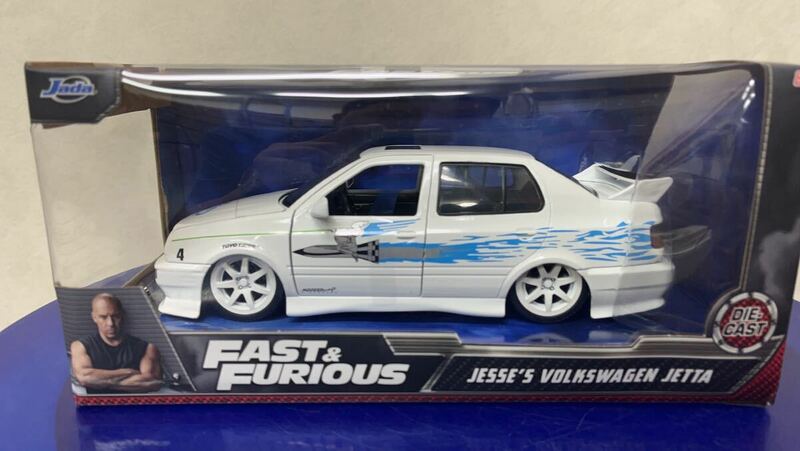 新品 1/24 Jada toys FAST&FURIOUS ワイルドスピード　 JESEE's VW JETTA w25×H 11×D13