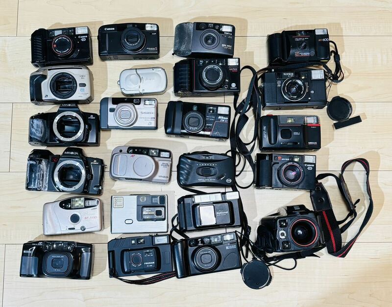 1円～ まとめ売り コンパクトカメラ 計23台 　Canon、Nikon、FUJIFILM、Konica、RICOH、ｍinolta等 カメラ まとめ