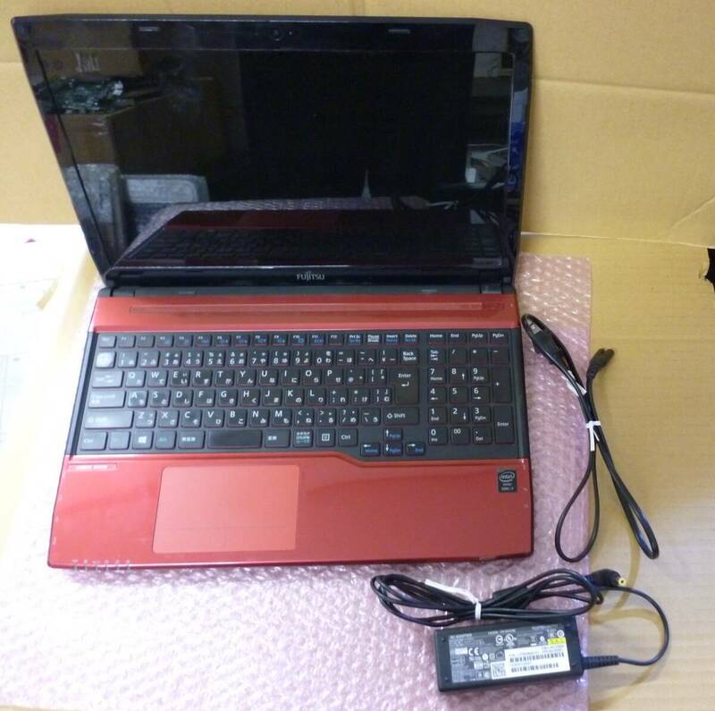 ★ジャンク★Fujitsu LIFEBOOK AH53/M BIOS確認済み Intel Core i7 4702MQ 2.2GHz/メモリ 8GB/HDD 750GB/Blu-ray / ACアダプター付属