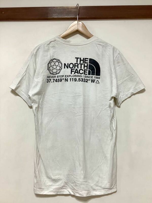 ふ1398 THE NORTH FACE ノースフェイス 半袖Tシャツ M ホワイト プリントTシャツ