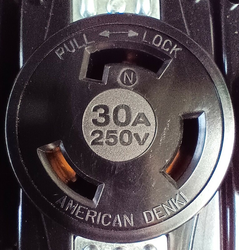 アメリカン電機　引掛け形　パネル用コンセント3320-P １箱５個入り　3P 30A 250V未使用