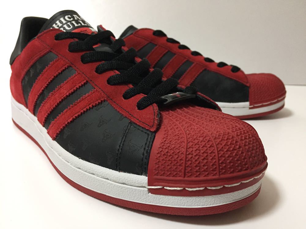 デッド 新品 希少 06年製 adidas SUPER STAR アディダス スーパースター シカゴ ブルズ NBA パック us11 JP29