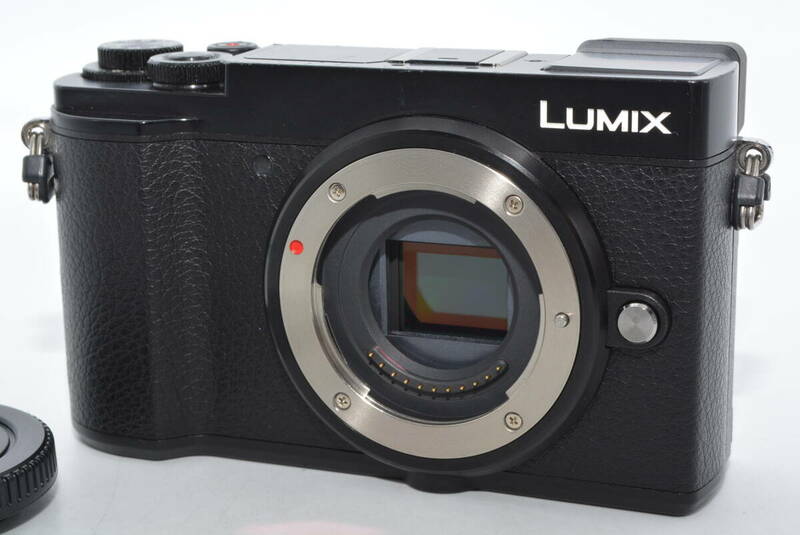 【大人気機種】 パナソニック ミラーレス一眼カメラ ルミックス GX7MK3 ボディ ブラック DC-GX7MK3-K　#7083