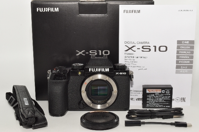 【特上品】 富士フイルム(FUJIFILM) ミラーレスデジタルカメラ X-S10 ボディ F X-S10 ブラック　#7119