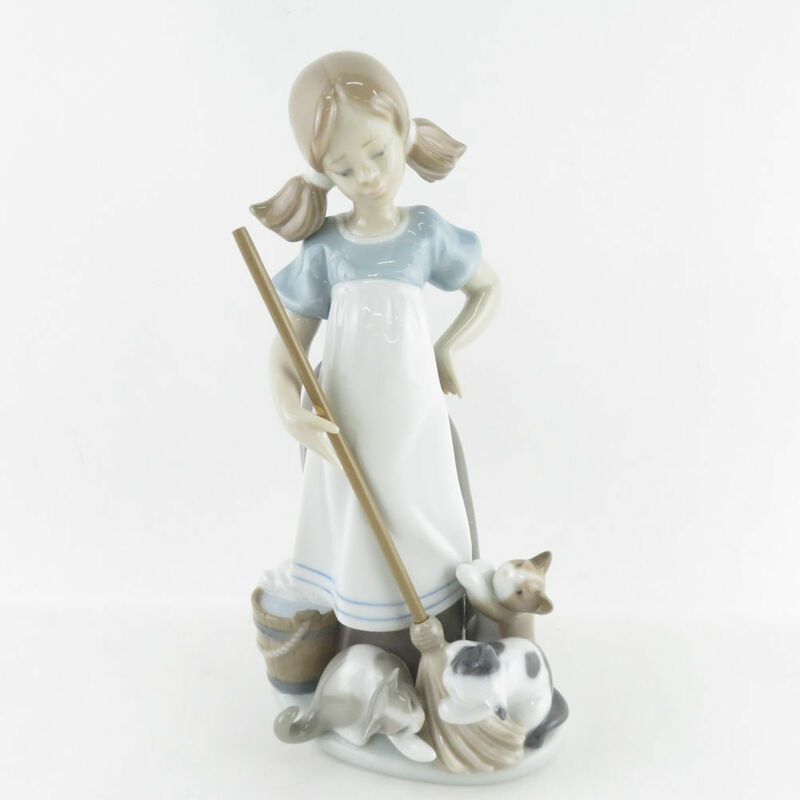 美品 LLADRO リヤドロ 5232「いたずらな子猫」 フィギュリン 置物 陶器人形 オブジェ 女の子 猫 SY8812K