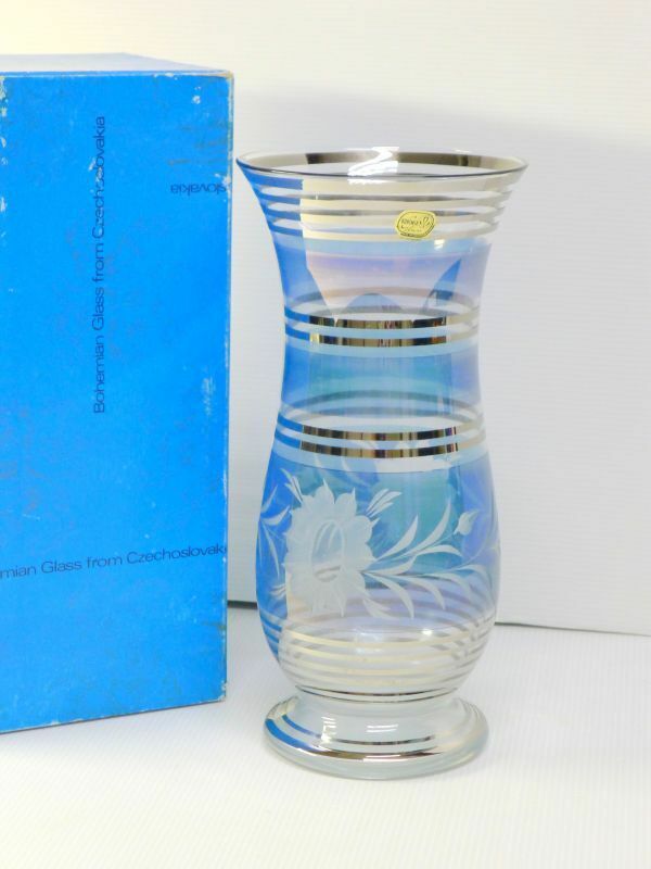 e★320 ボヘミアングラス 花柄 フラワーベース 花瓶 ブルー チェコスロバキア製 インテリア /80