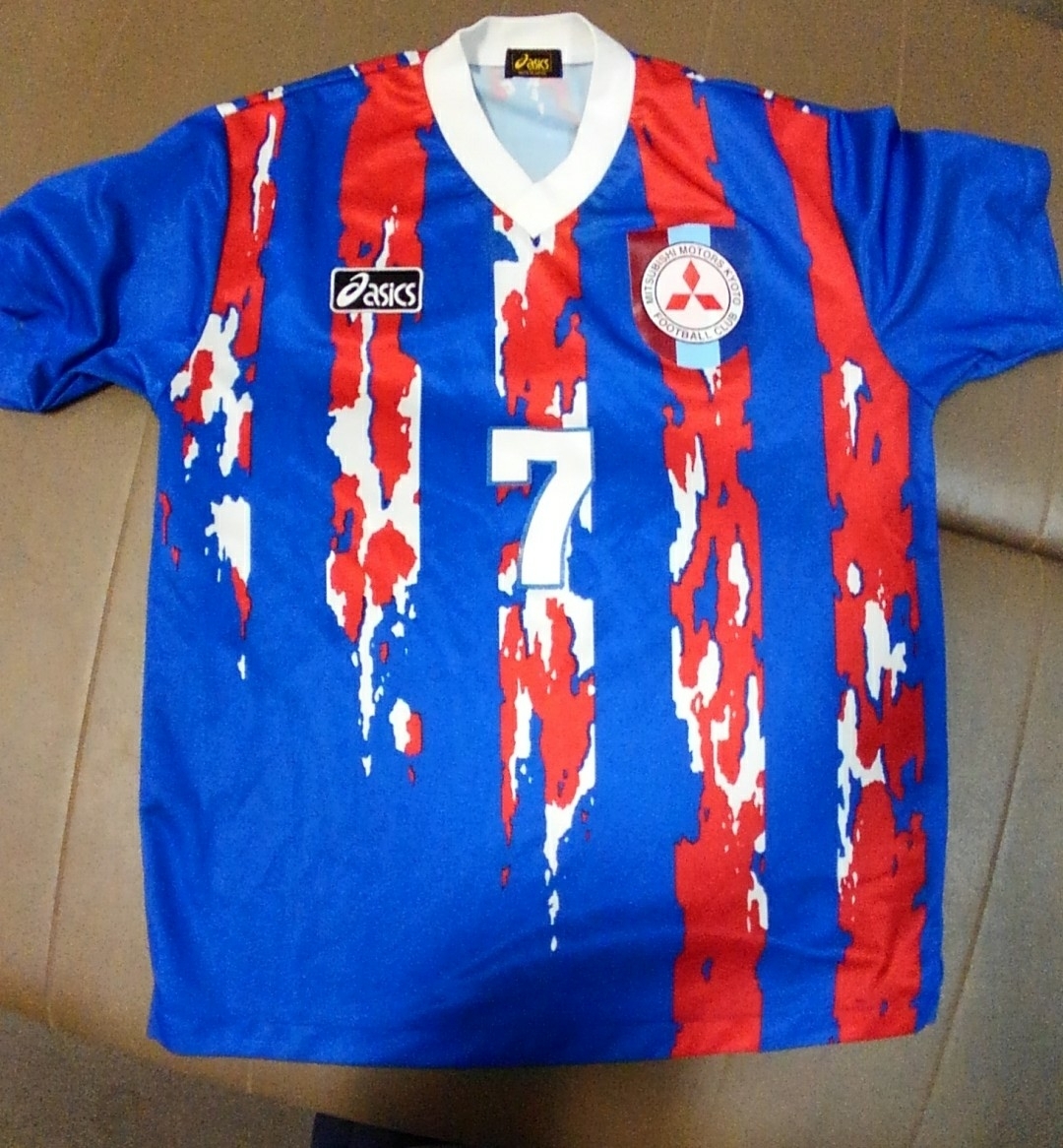 三菱自動車京都　サッカー部ユニフォーム　
