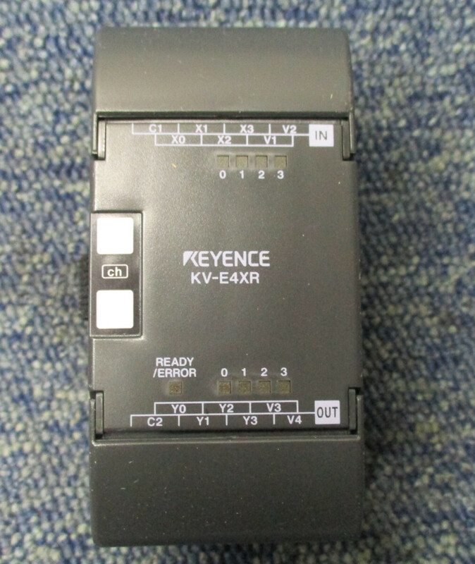 ｗ★KEYENCE キーエンス★表示機能内蔵超小型PLC★KV-E4XR★未使用★元箱 取説付き★