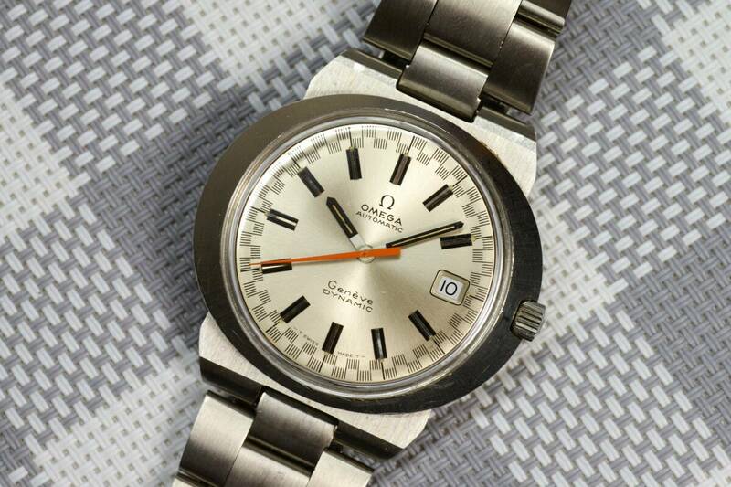 ☆ レトロフューチャー OMEGA オメガ・ジュネーブ ダイナミック 希少なグランプリシルバーダイアル Cal.565 専用ブレス付 Vintage Omega！