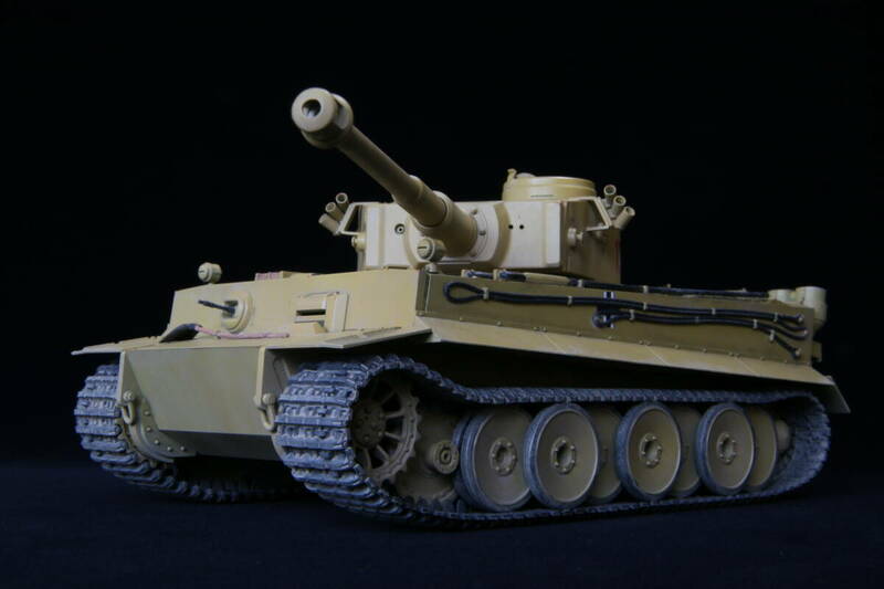 1/35　タミヤ　ティーガー１初期型　完成品