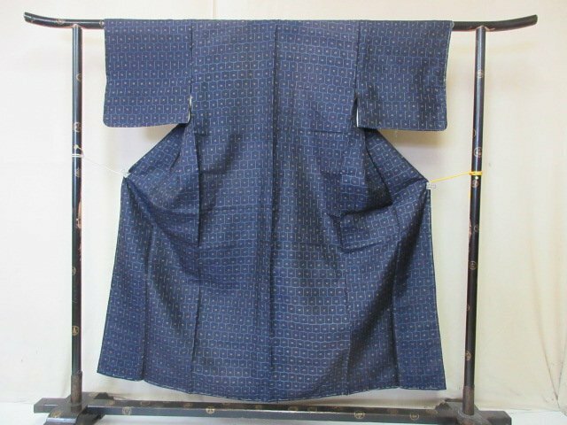 1円 中古 正絹 着物 紬 民芸 和装 和服 アンティーク 大正ロマン 井桁 格子 幾何学 抽象 高級 袷 身丈142cm 裄63cm【夢職】★★★