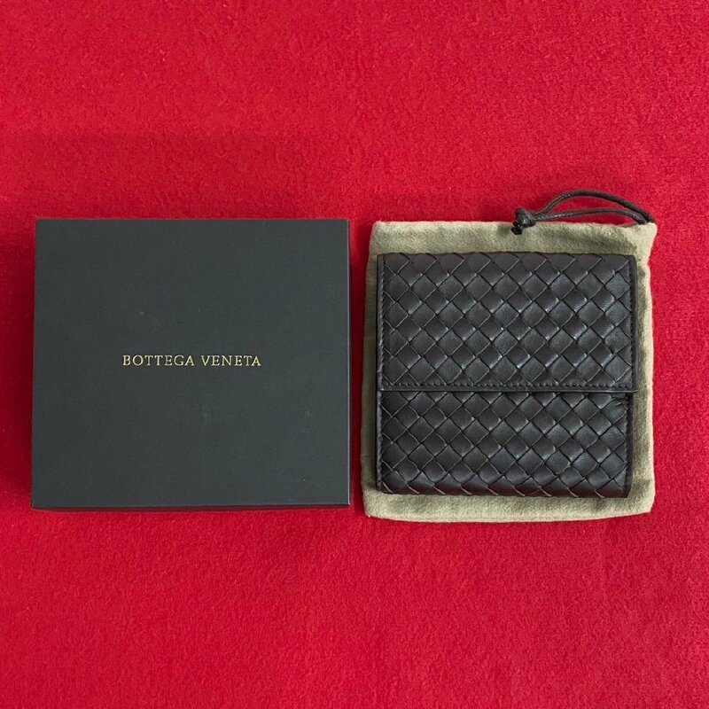 未使用保管品 箱 袋付 BOTTEGA VENETA ボッテガヴェネタ イントレチャート レザー 本革 二つ折り 財布 ミニ ウォレット ブラウン 28751