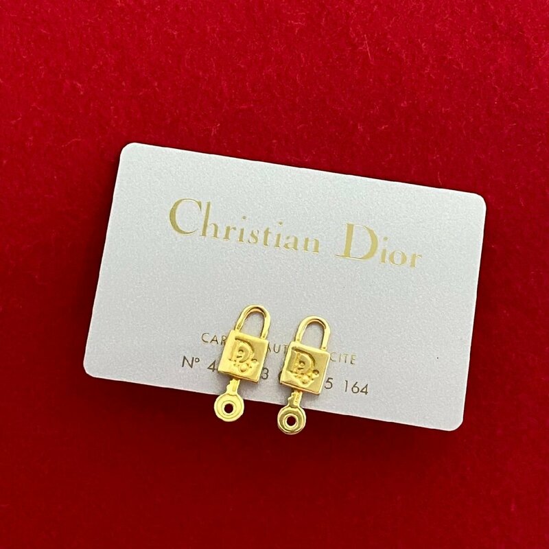 極 美品 希少品 Christian Dior ディオール ロゴ 金具 カデナ モチーフ イヤリング アクセサリー ゴールド レディース 20872