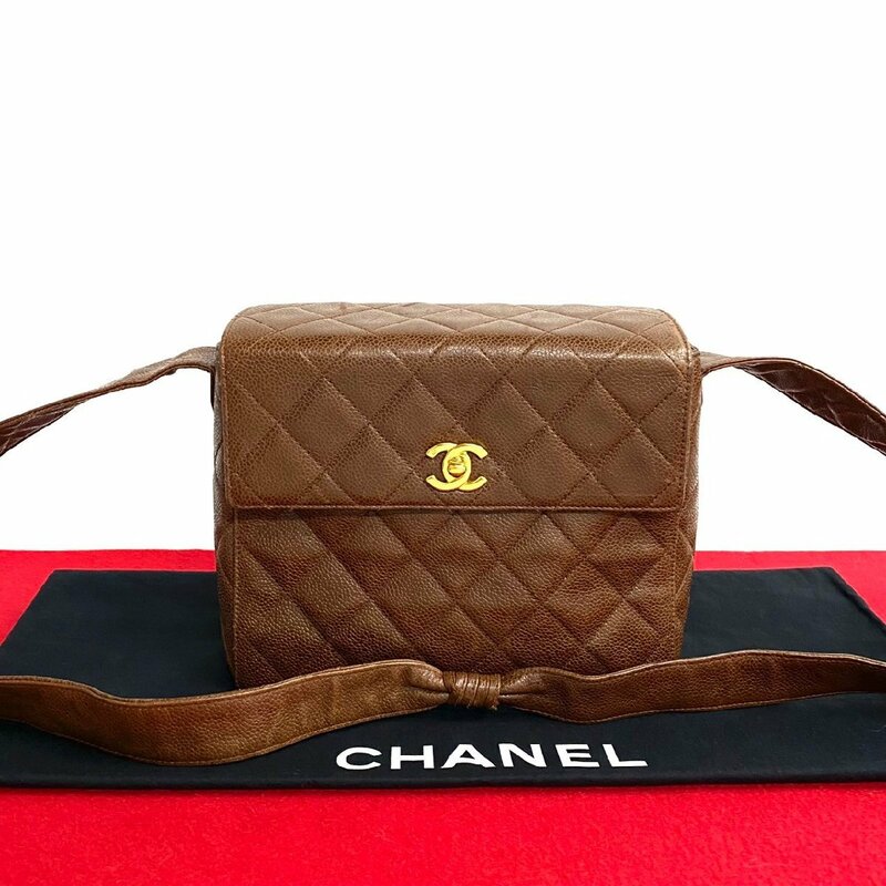 極 美品 シール有 4番台 CHANEL シャネル マトラッセ ココマーク マットキャビアスキン 22cm ワン ショルダーバッグ ブラウン 24823