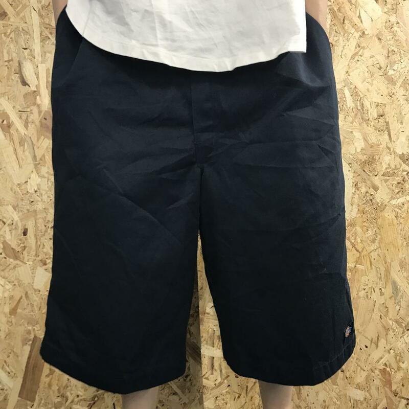 Dickies W40ワークハーフパンツ　紺　メンズXL d10