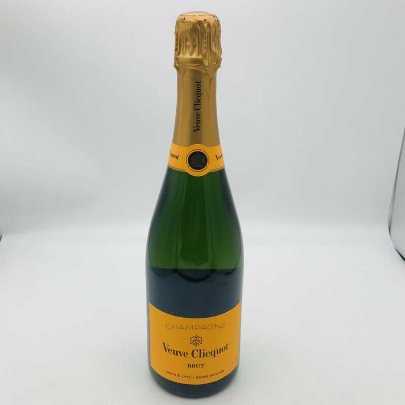 Veuve Clicquot BRUT ヴーヴクリコ ブリュット 750ml アルコール度数12.5％ シャンパン 未開栓