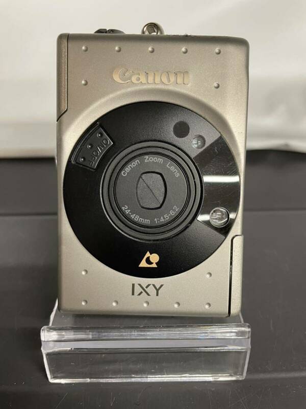 Canon IXY デジタルカメラ 24-48mm ズームレンズ コンパクト 美品