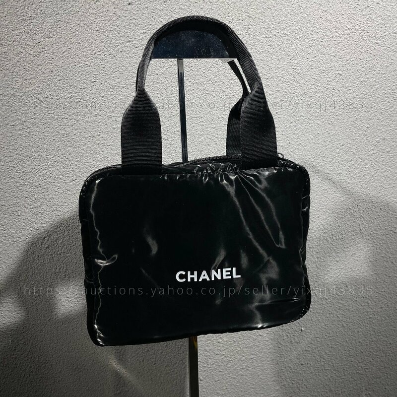 シャネル ノベルティ 非売品 コスメポーチ メイク 化粧ポーチ ハンドバッグ CHANEL 持ち手付き 中綿入り 撥水 レディース ブランド 黒