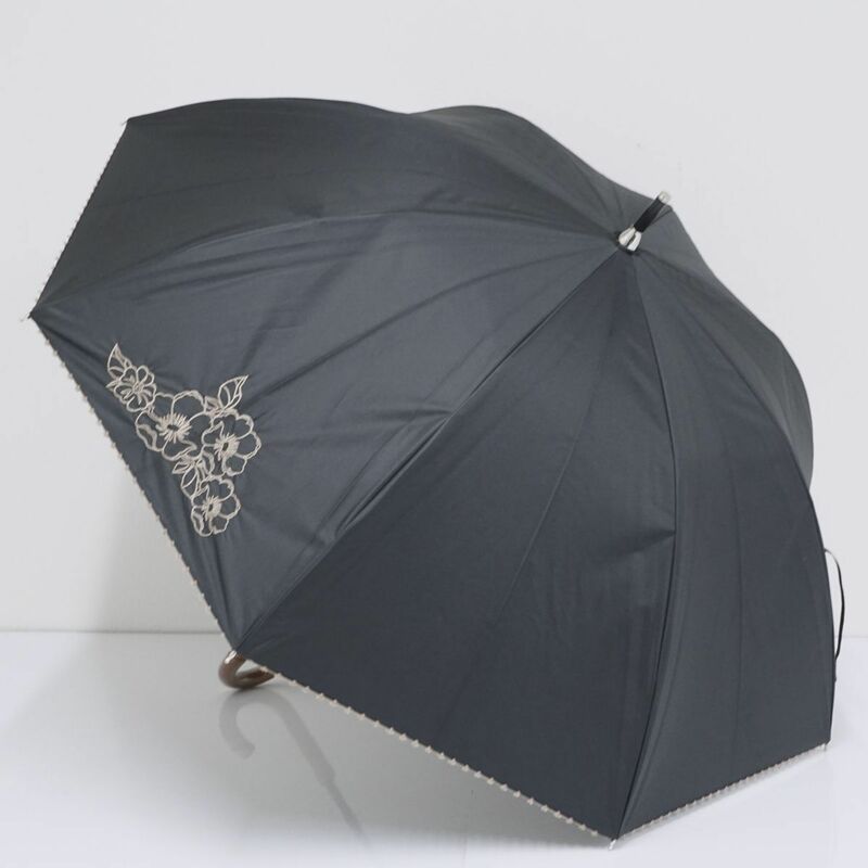 晴雨兼用日傘 come acros カムアクロス USED美品 1級遮光 遮熱 ブラック フラワー UV 47cm A1104