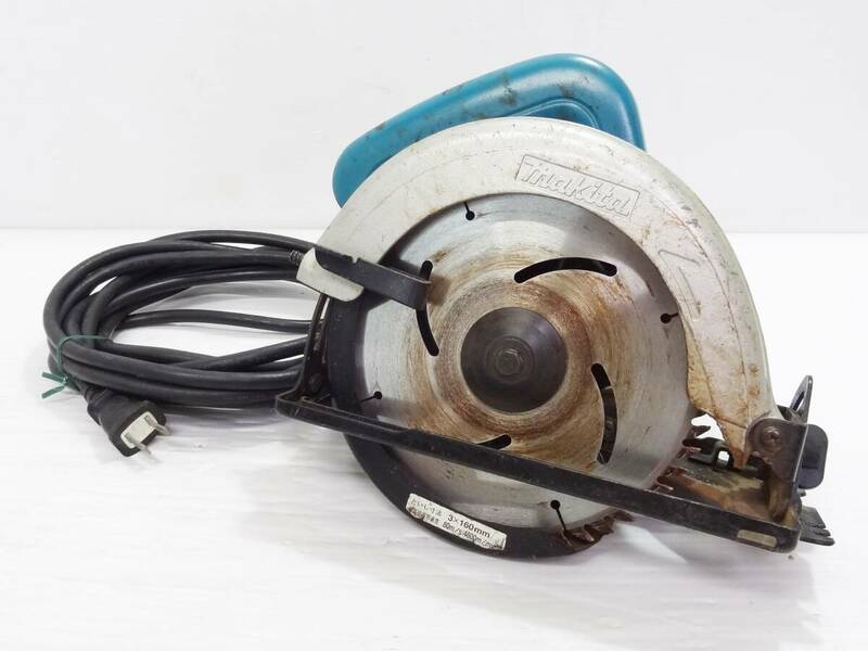 A0459 makita マキタ 6型マルノコ 5607BA 100V 155~165mm 木工用 超硬丸ノコ 丸鋸 丸のこ 電動工具