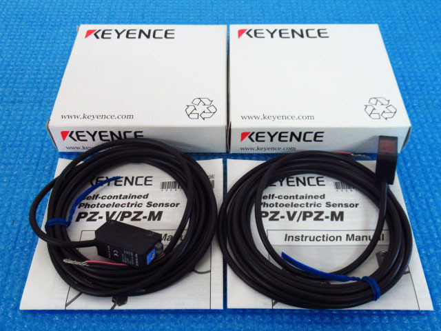 KEYENCE キーエンス PZ-M11 アンプ内蔵型光電センサ 角型 反射型 ケーブルタイプ 2点セット 管理24D0601B