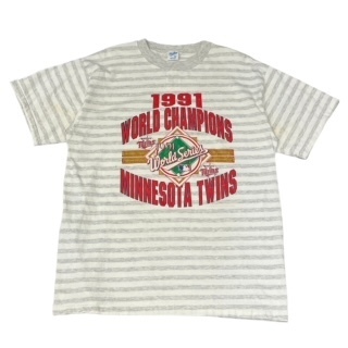 【XL】USA 古着 USA製　1991　WORD CHAMPIONS　Series　MINNESOTA　TWINS　MLB　大判プリント Tシャツ 半袖 クルーネック　アッシュ