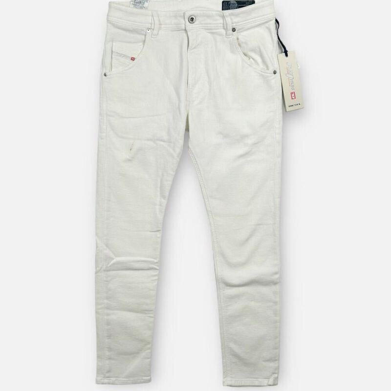 DIESEL ディーゼル　定価35,000tax 新品/未使用/正規品/訳ありアウトレット品　size30 KROOLEY-T ジョグジーンズ　デニムパンツ　ホワイト