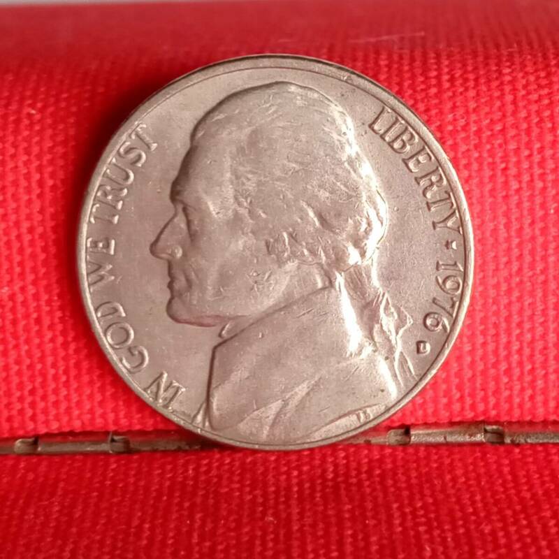 アメリカ　５セント　1976年　ニッケル　硬貨　USA　ジェファーソン　貨幣　コイン　外貨　外国コイン　古銭　レトロ　849番