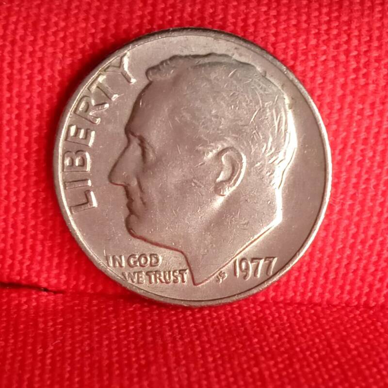 アメリカ　10セント　1977年　ダイム　硬貨　USA　ルーズベルト　貨幣　コイン　外貨　外国コイン　古銭　レトロ　856番