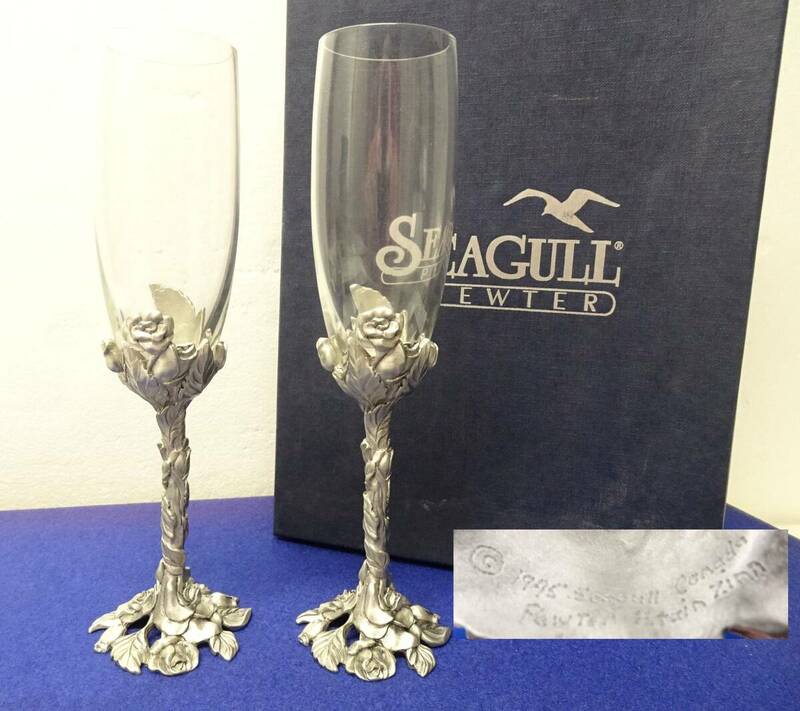 b 美品　未使用　カナダ　SEAGULL PEWTER　Etain Zinn ROSE　薔薇　バラ 　シャンパングラス　ペア　２本セット/1995 ヴィンテージ　