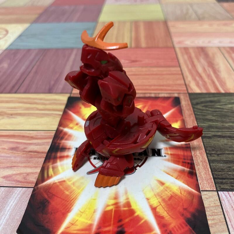 爆丸　レジェンドドラゴノイド　BAKUGAN バクガン