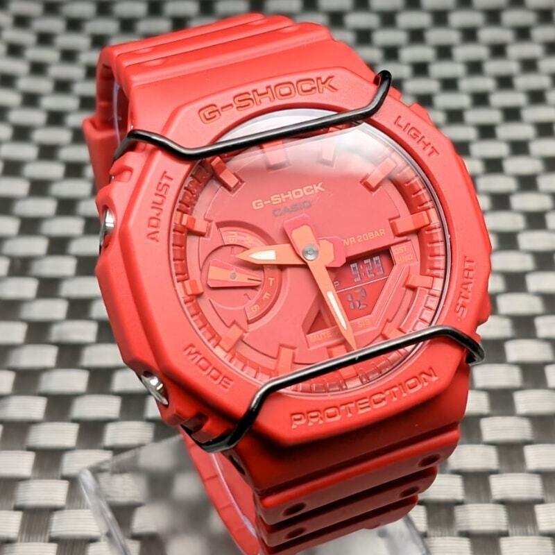 [未使用品] G-SHOCK GA-2100(オールレッド) カシオーク + ワイヤーガード - (送料: 230円~)