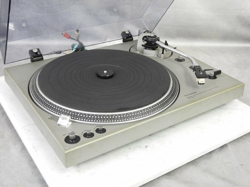 ☆ Technics テクニクス SL-1600 ターンテーブル ☆中古☆