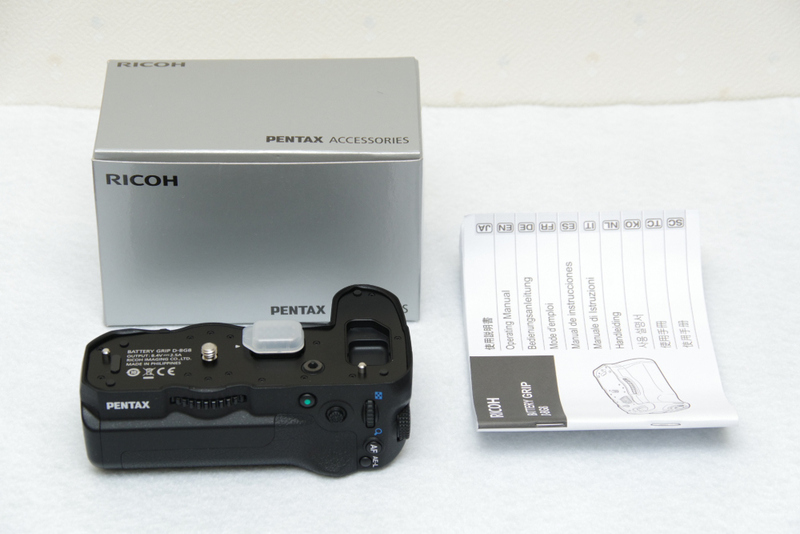 ★☆ペンタックス PENTAX バッテリーグリップ D-BG8 K-3III に！ 美品！☆★