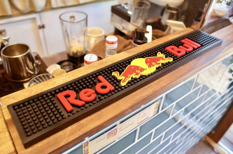 新品　RED BULL レッドブル　BAR MAT バーマット 店舗 ラバーマット お酒 カウンター インテリア アメリカ　monsterenergy