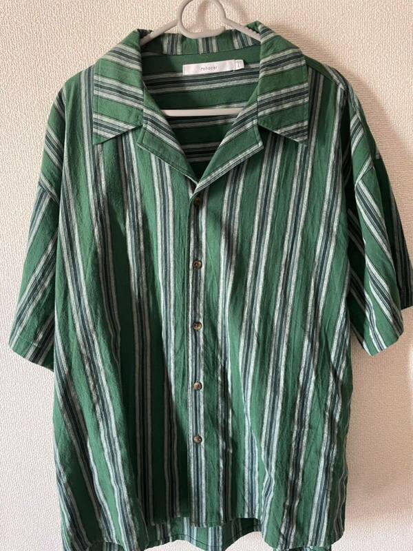 rehacer Open-collared Wide Stripe Shirt 